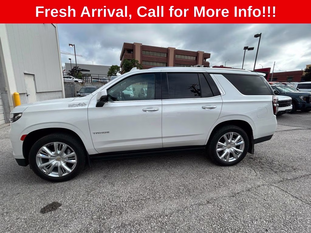 2022 Iridescent Pearl Tricoat Chevrolet Tahoe High Country 4X4 SUV
