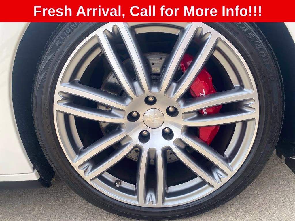 2016 Bianco Maserati Ghibli S Q4 AWD Sedan