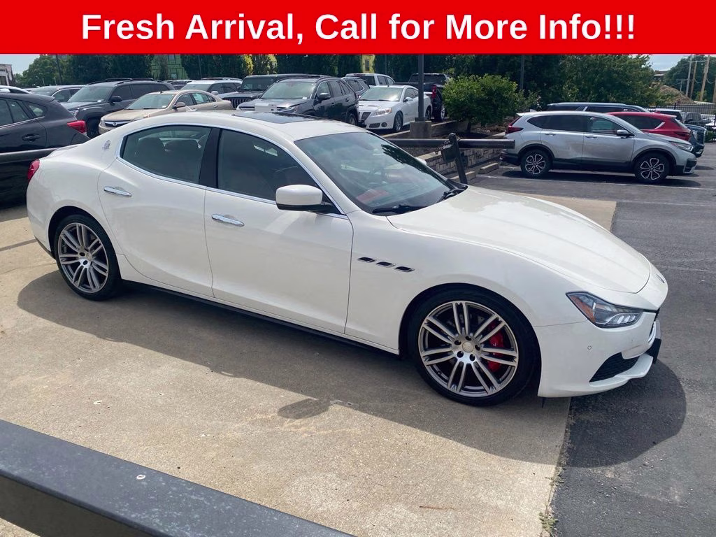 2016 Bianco Maserati Ghibli S Q4 AWD Sedan