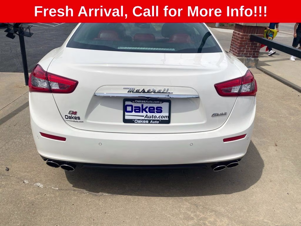 2016 Bianco Maserati Ghibli S Q4 AWD Sedan