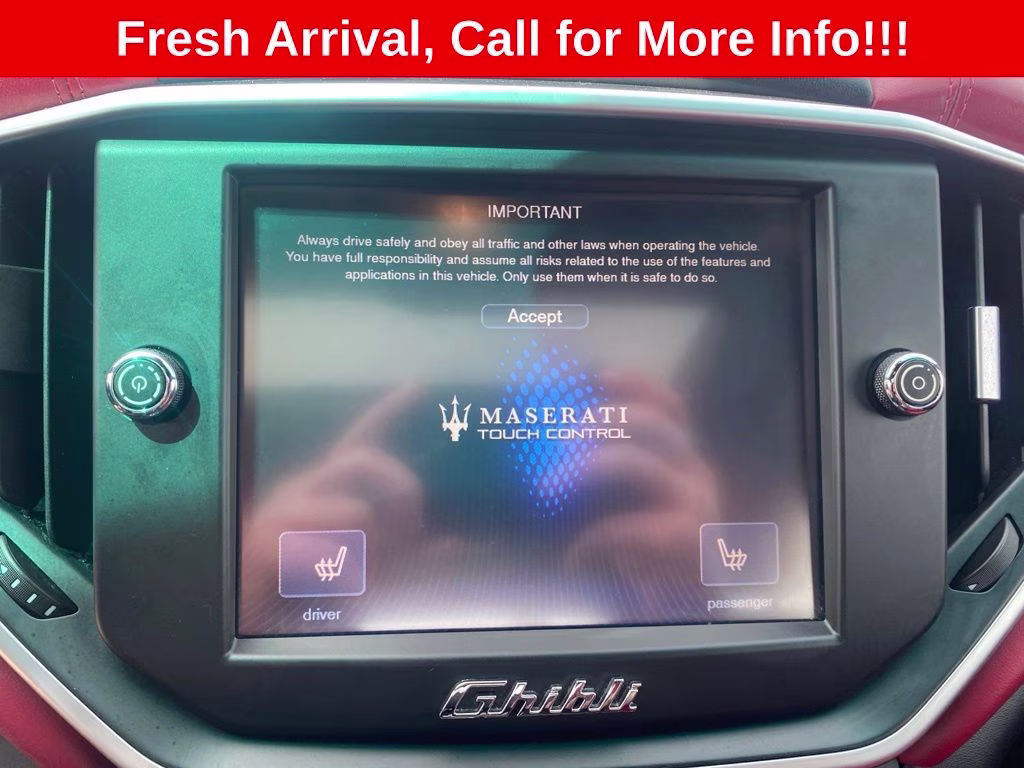 2016 Bianco Maserati Ghibli S Q4 AWD Sedan