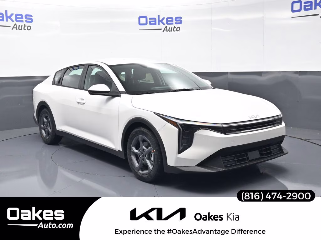 2026 Snow White Pearl Kia K4 LXS FWD Sedan