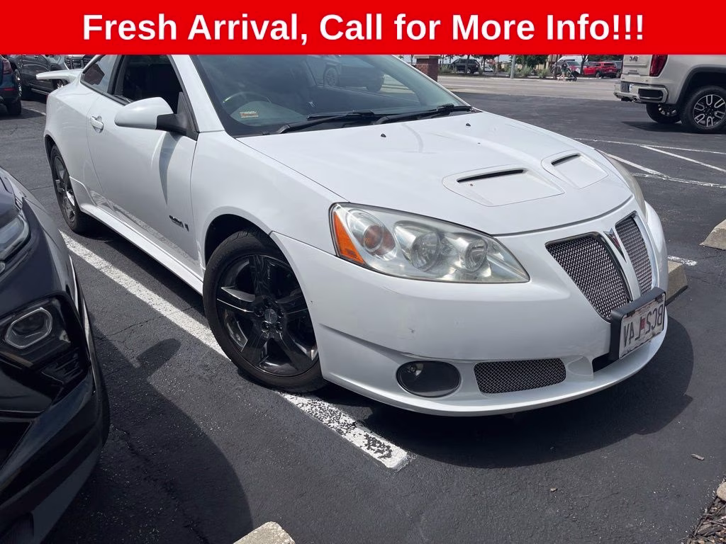 2009 Pure (Summit White) Pontiac G6 GXP FWD Coupe