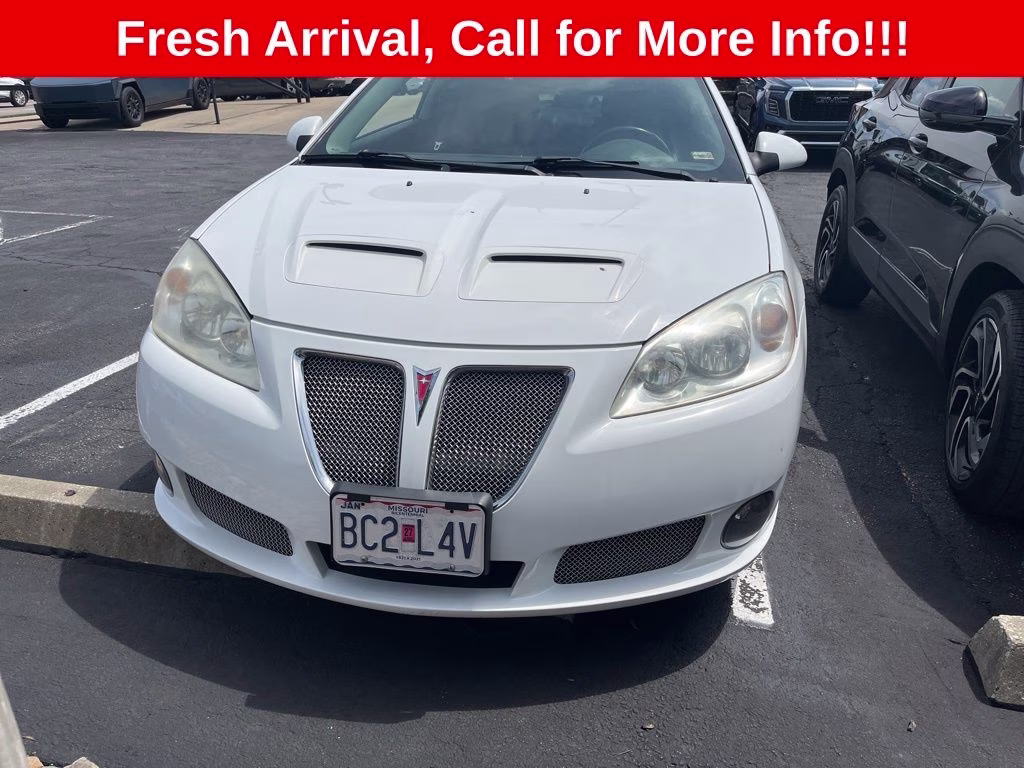 2009 Pure (Summit White) Pontiac G6 GXP FWD Coupe