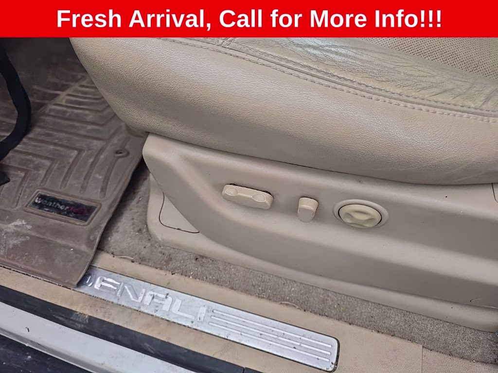 2014 White Diamond Tricoat GMC Yukon XL Denali AWD SUV