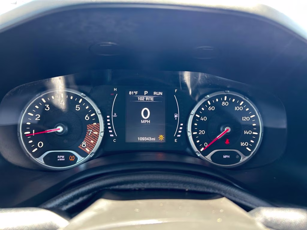 2019 Omaha Orange Clearcoat Jeep Renegade Sport 4X4 SUV