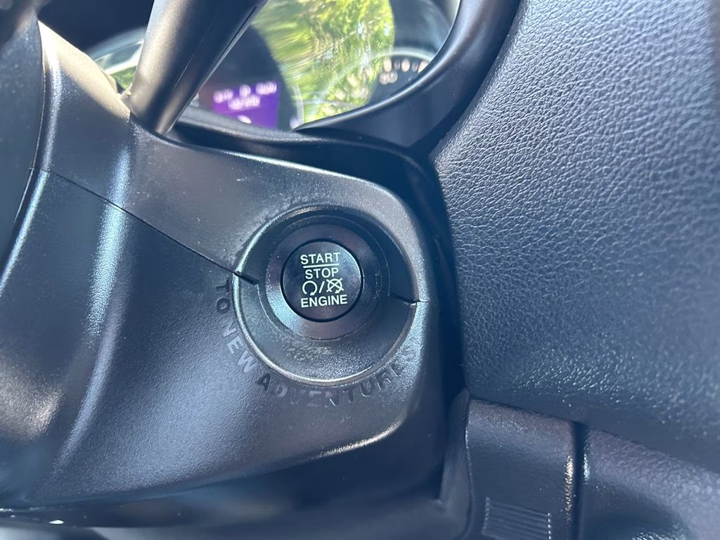 2019 Omaha Orange Clearcoat Jeep Renegade Sport 4X4 SUV