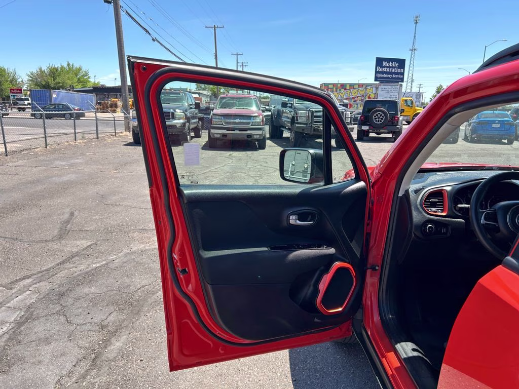 2019 Omaha Orange Clearcoat Jeep Renegade Sport 4X4 SUV