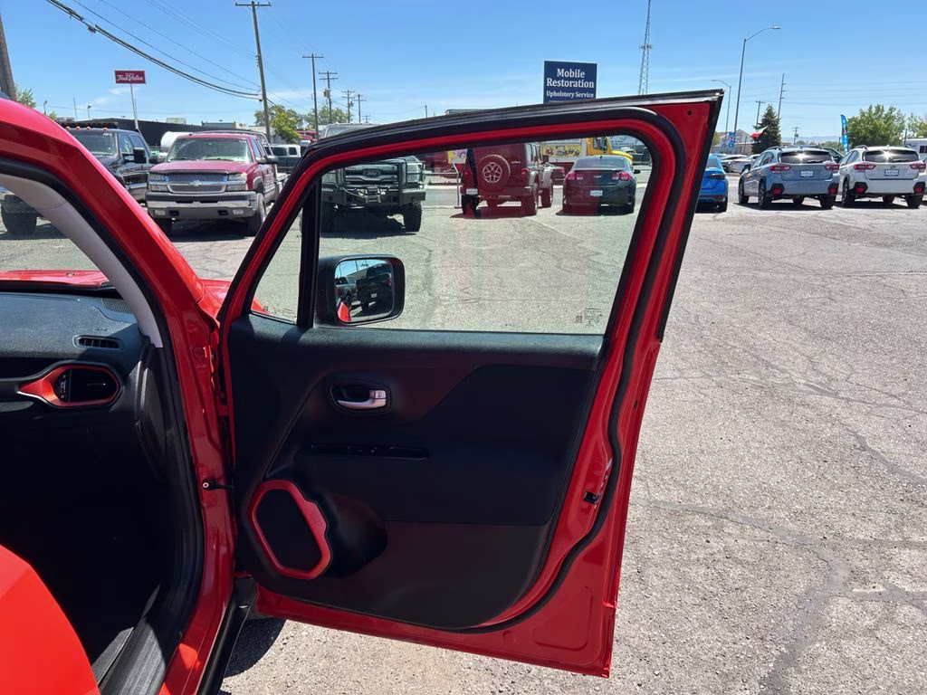 2019 Omaha Orange Clearcoat Jeep Renegade Sport 4X4 SUV