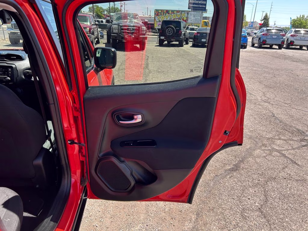 2019 Omaha Orange Clearcoat Jeep Renegade Sport 4X4 SUV