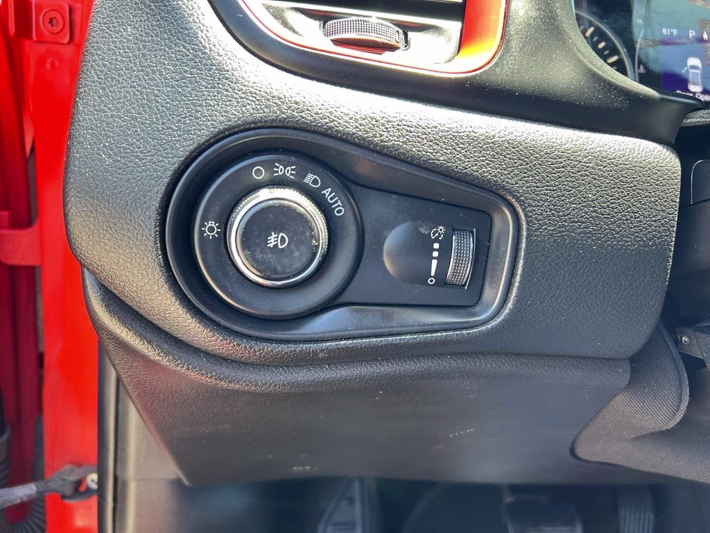 2019 Omaha Orange Clearcoat Jeep Renegade Sport 4X4 SUV