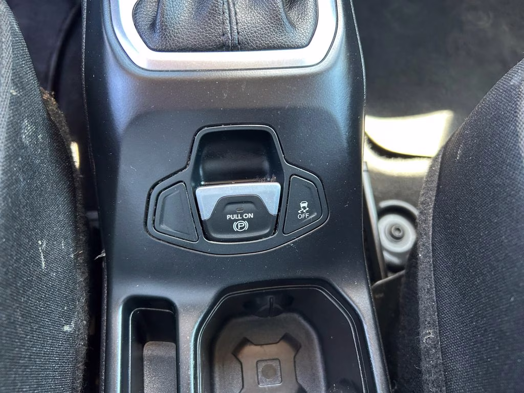2019 Omaha Orange Clearcoat Jeep Renegade Sport 4X4 SUV