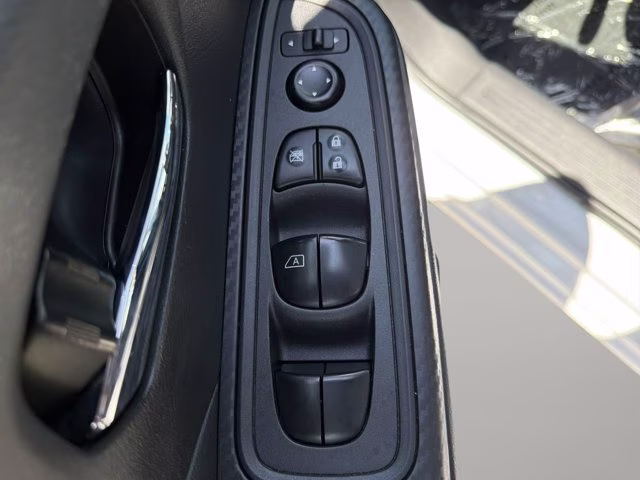 2024 Aspen White Tricoat Nissan Versa 1.6 SV FWD Sedan