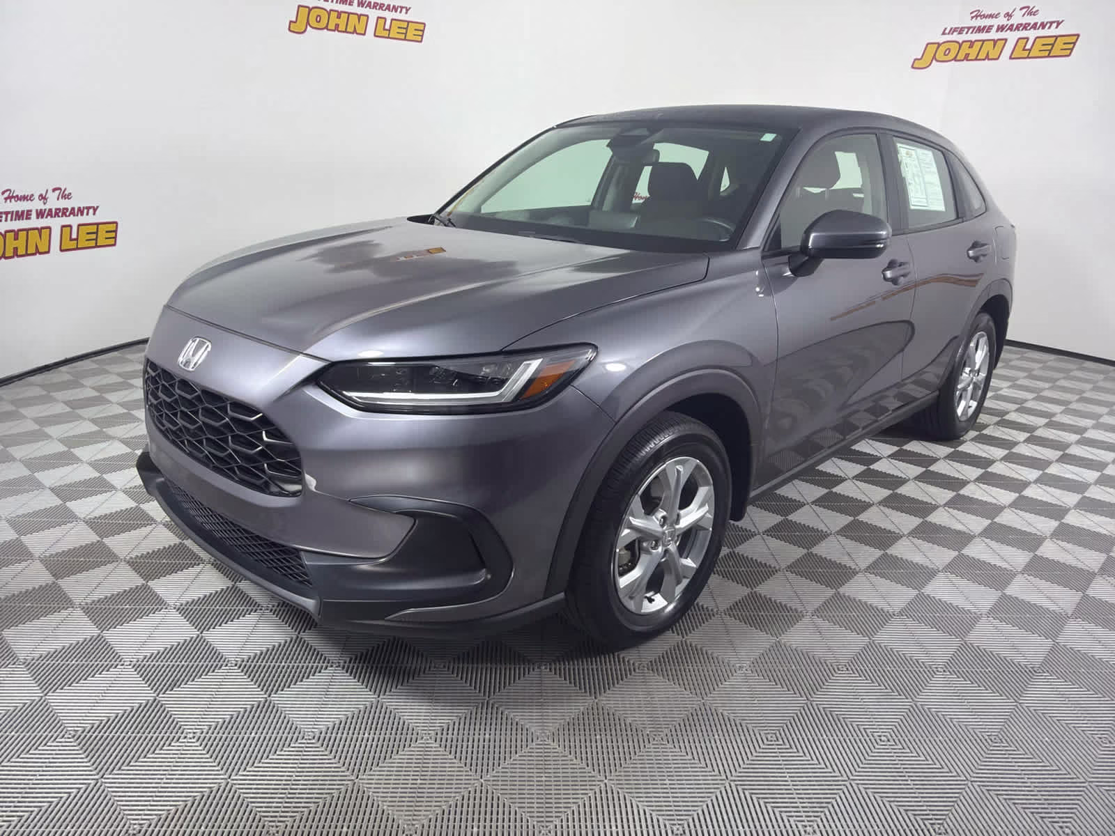 2024 Modern Steel Metallic Honda HR-V LX FWD SUV