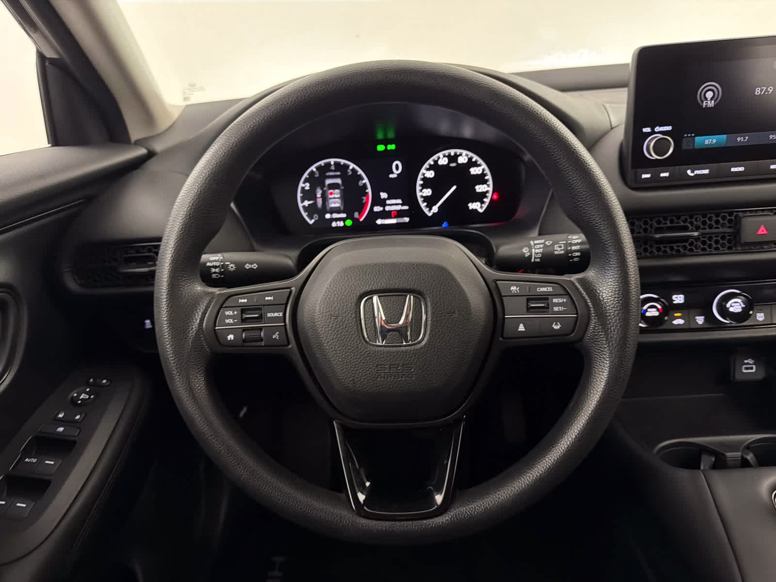 2024 Modern Steel Metallic Honda HR-V LX FWD SUV