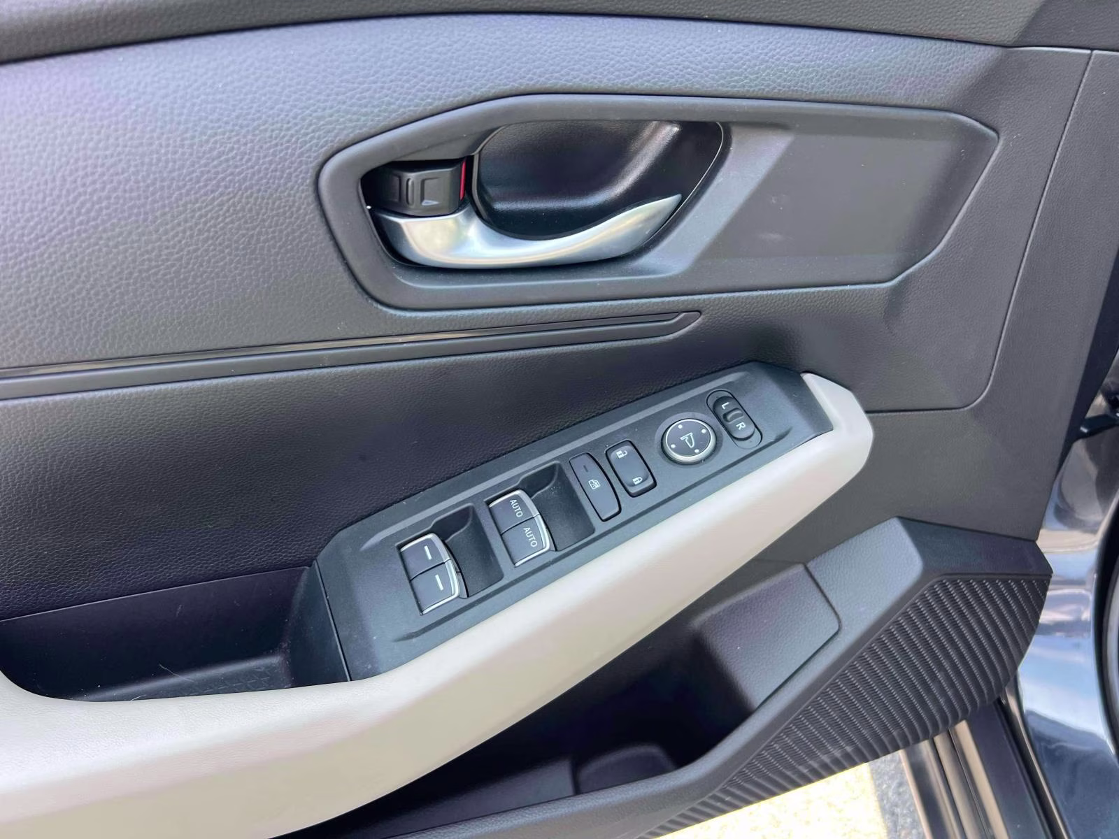 2023 Meteorite Gray Metallic Honda Accord Sedan LX CVT FWD Sedan