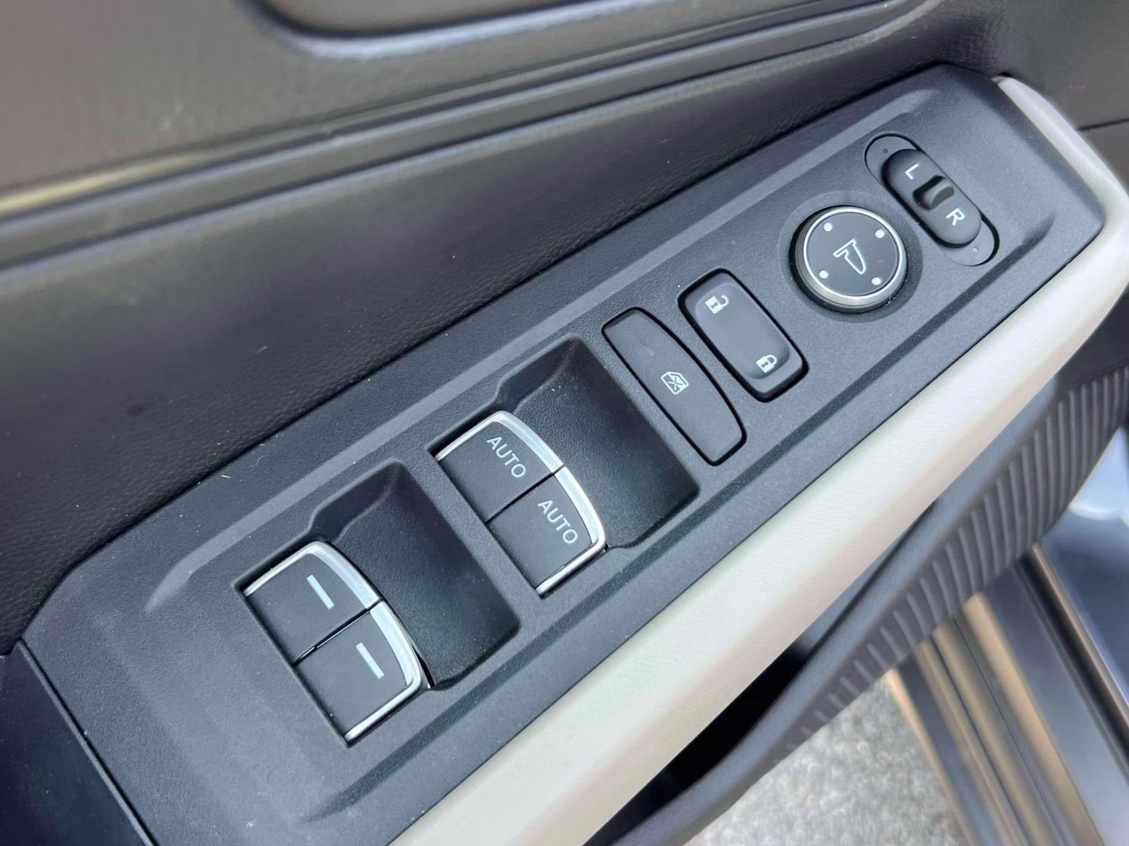 2023 Meteorite Gray Metallic Honda Accord Sedan LX CVT FWD Sedan