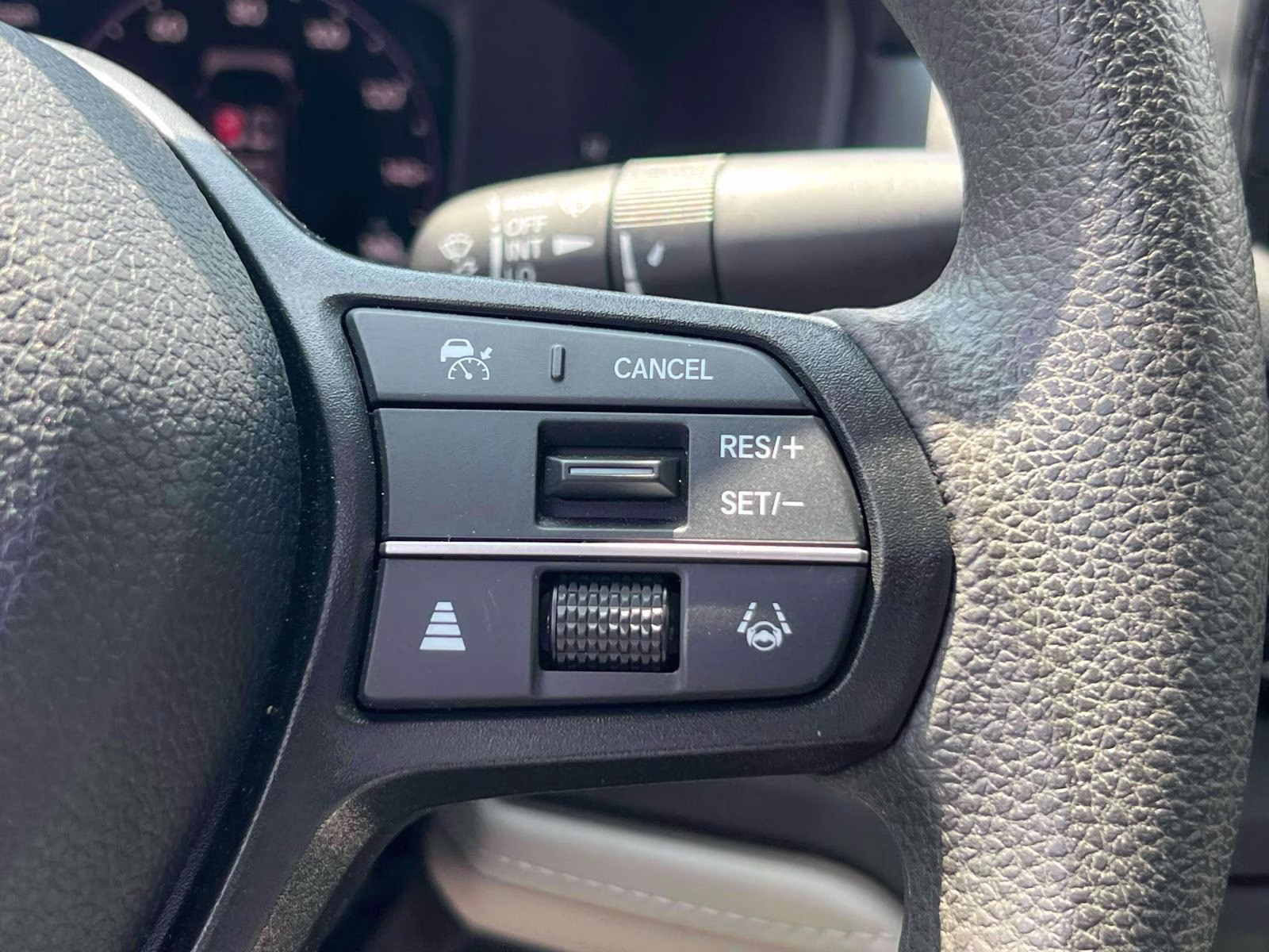 2023 Meteorite Gray Metallic Honda Accord Sedan LX CVT FWD Sedan