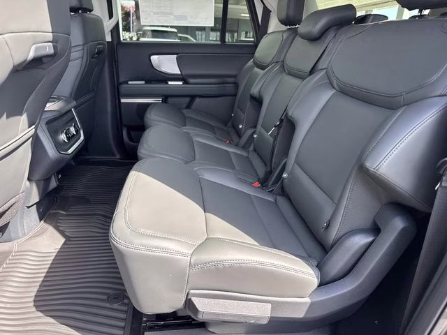 2026 Gray Metallic Ford Expedition Max Active RWD SUV