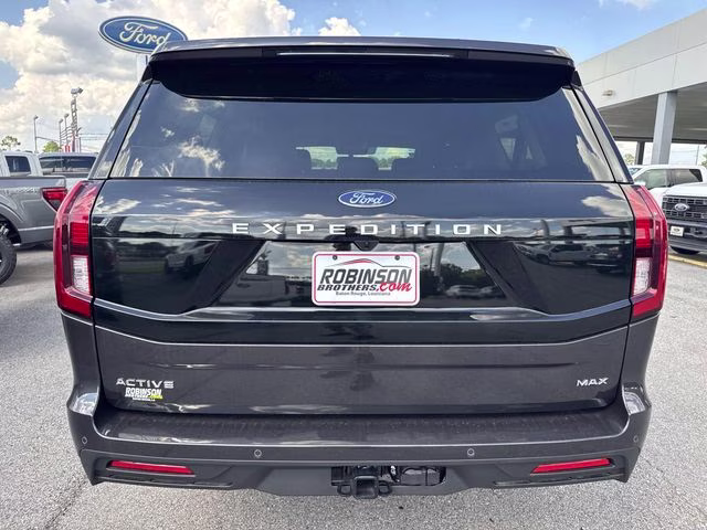 2026 Gray Metallic Ford Expedition Max Active RWD SUV