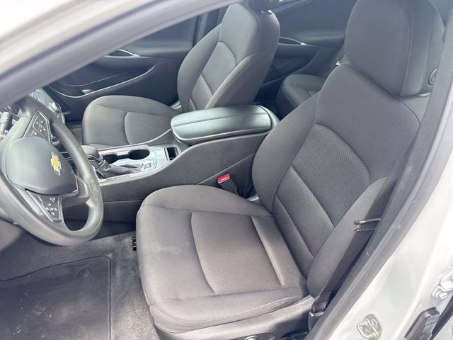 2024 Summit White Chevrolet Malibu LT FWD Sedan