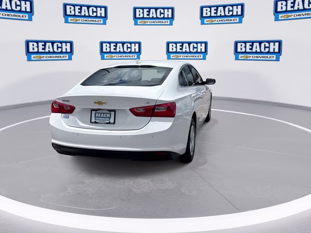2024 Summit White Chevrolet Malibu LT FWD Sedan