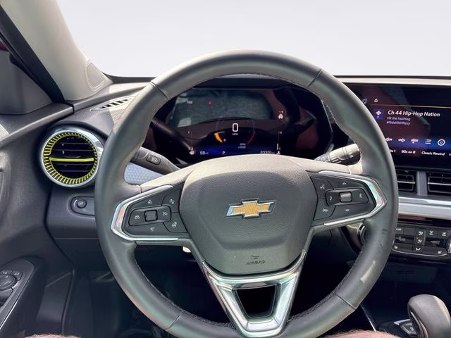 2025 Crimson Chevrolet Trax LT FWD SUV