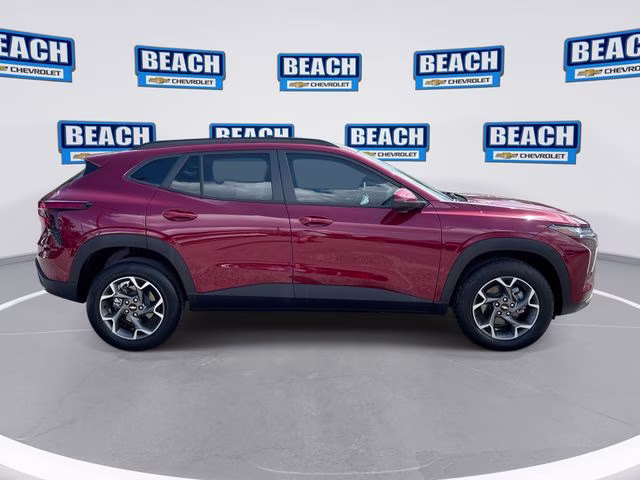 2025 Crimson Chevrolet Trax LT FWD SUV