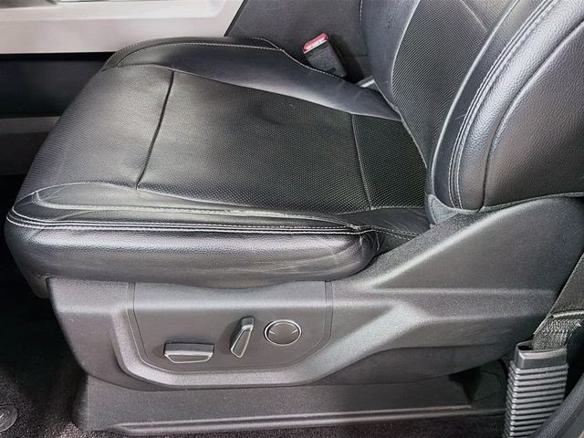 2016 Magnetic Ford F-150 Lariat RWD Truck