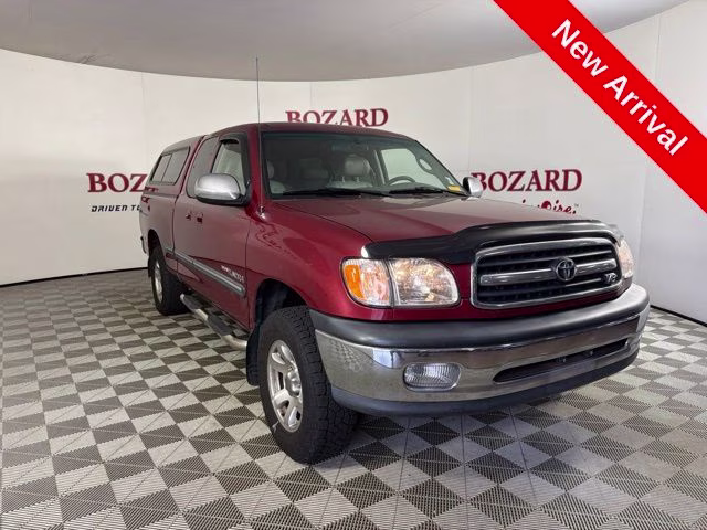 2002 Red Toyota Tundra SR5 RWD Truck