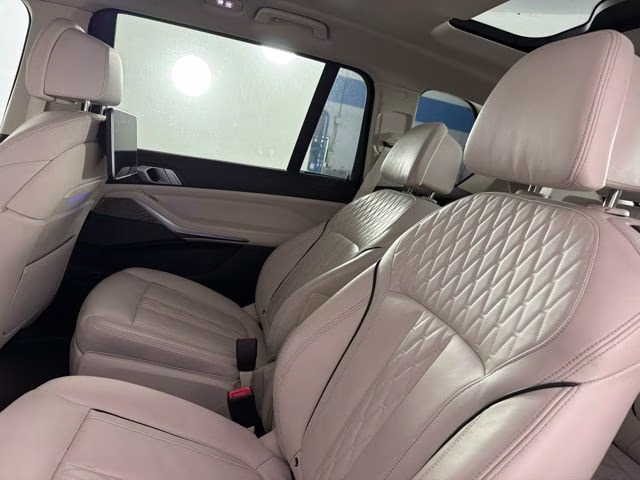 2019 Gray Metallic BMW X7 xDrive40i AWD SUV