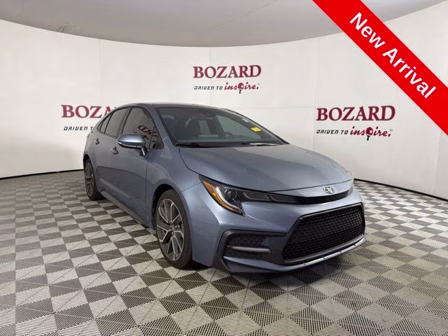 2022 Celestite Toyota Corolla SE FWD Sedan