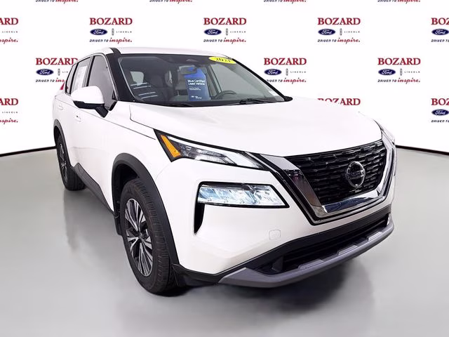 2021 Pearl White Nissan Rogue SV FWD SUV