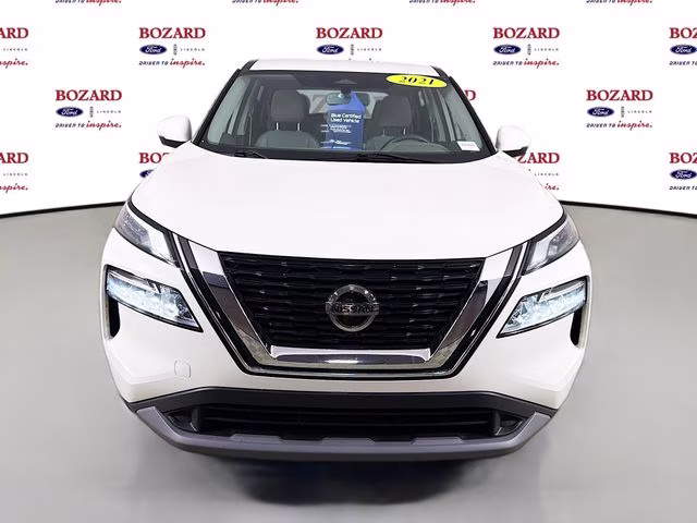 2021 Pearl White Nissan Rogue SV FWD SUV