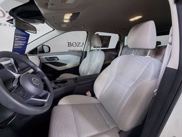 2021 Pearl White Nissan Rogue SV FWD SUV