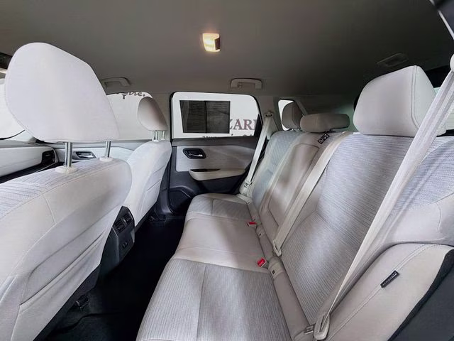 2021 Pearl White Nissan Rogue SV FWD SUV