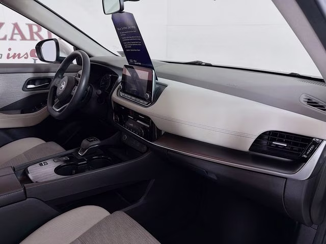2021 Pearl White Nissan Rogue SV FWD SUV