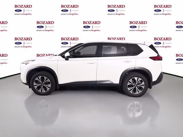 2021 Pearl White Nissan Rogue SV FWD SUV