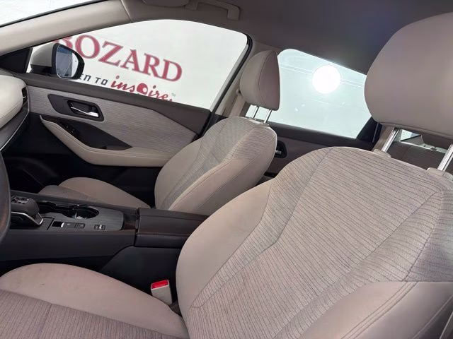 2021 Pearl White Nissan Rogue SV FWD SUV