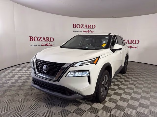 2021 Pearl White Nissan Rogue SV FWD SUV