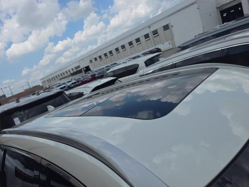 2023 Majestic White INFINITI QX60 LUXE FWD SUV