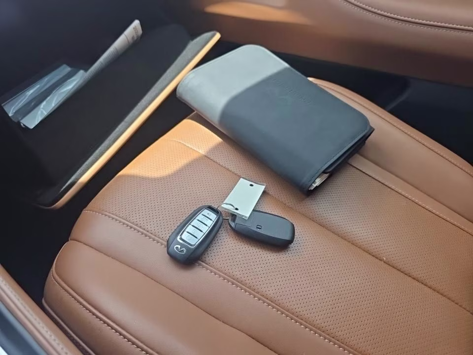 2023 Majestic INFINITI QX60 Sensory AWD SUV