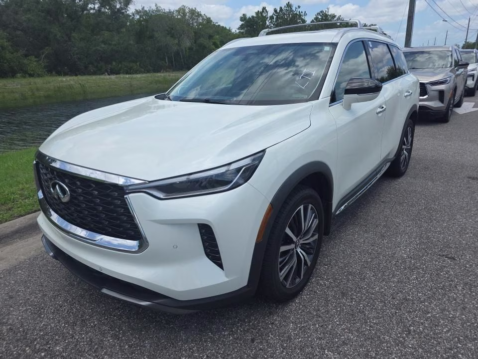 2023 Majestic INFINITI QX60 Sensory AWD SUV