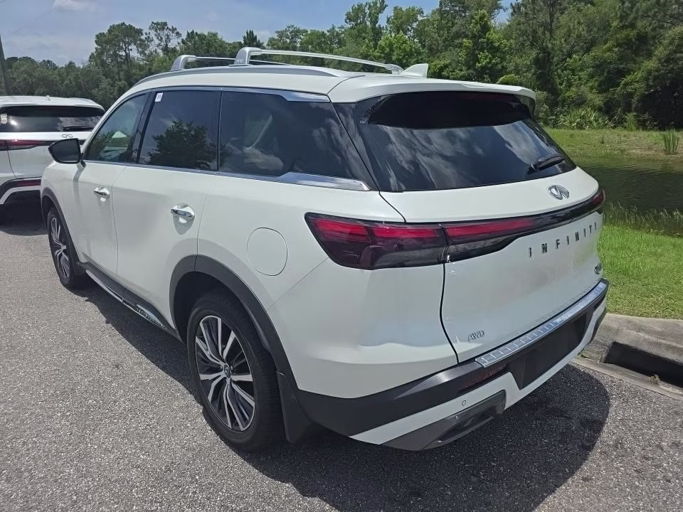 2023 Majestic INFINITI QX60 Sensory AWD SUV