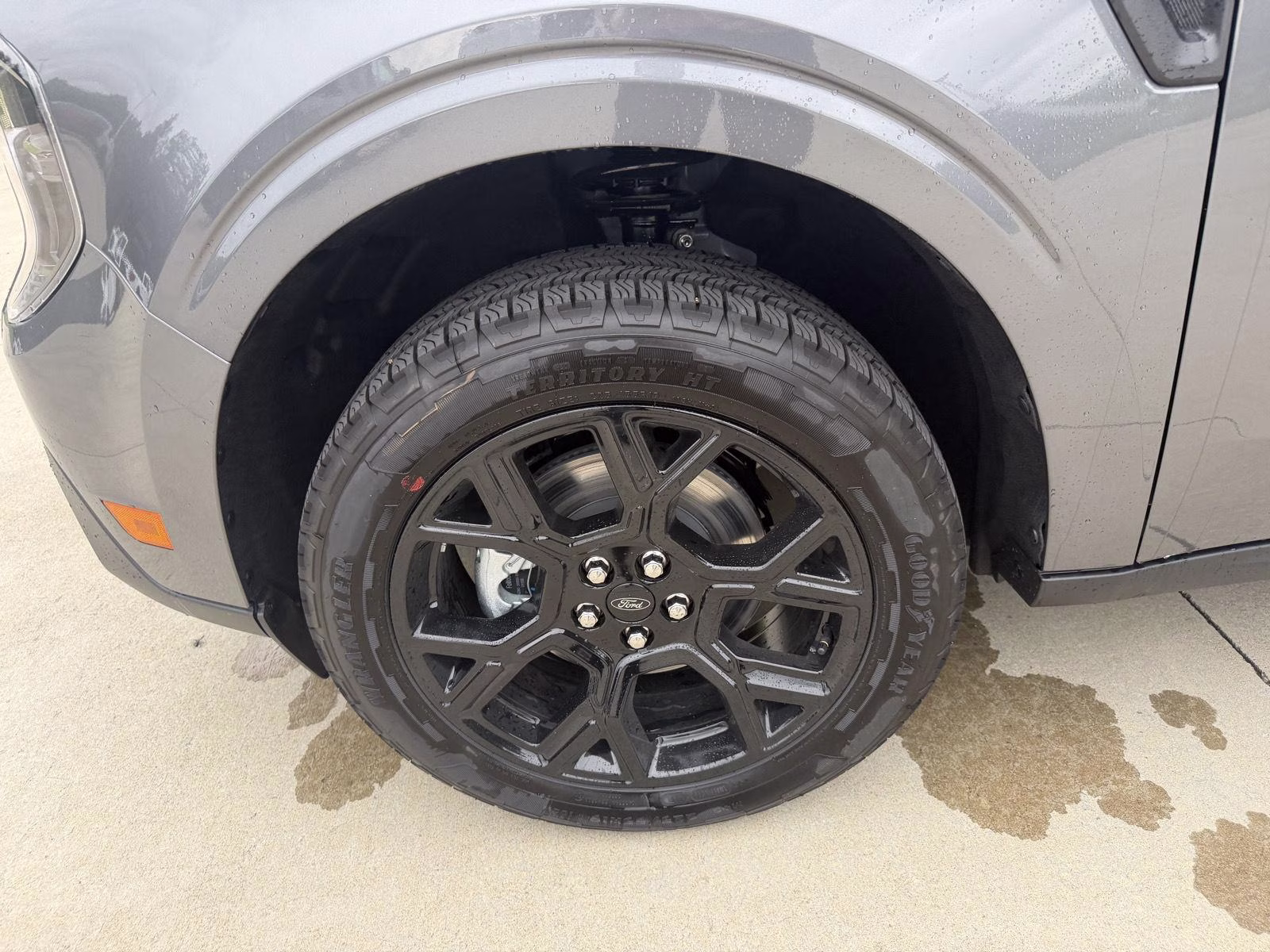 2026 Carbonized Gray Metallic Ford Maverick XLT AWD Truck