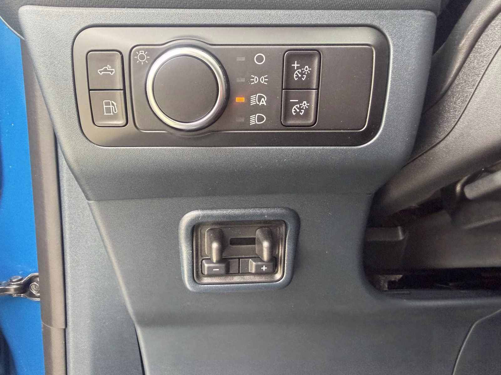 2026 Velocity Blue Ford Maverick XLT AWD Truck