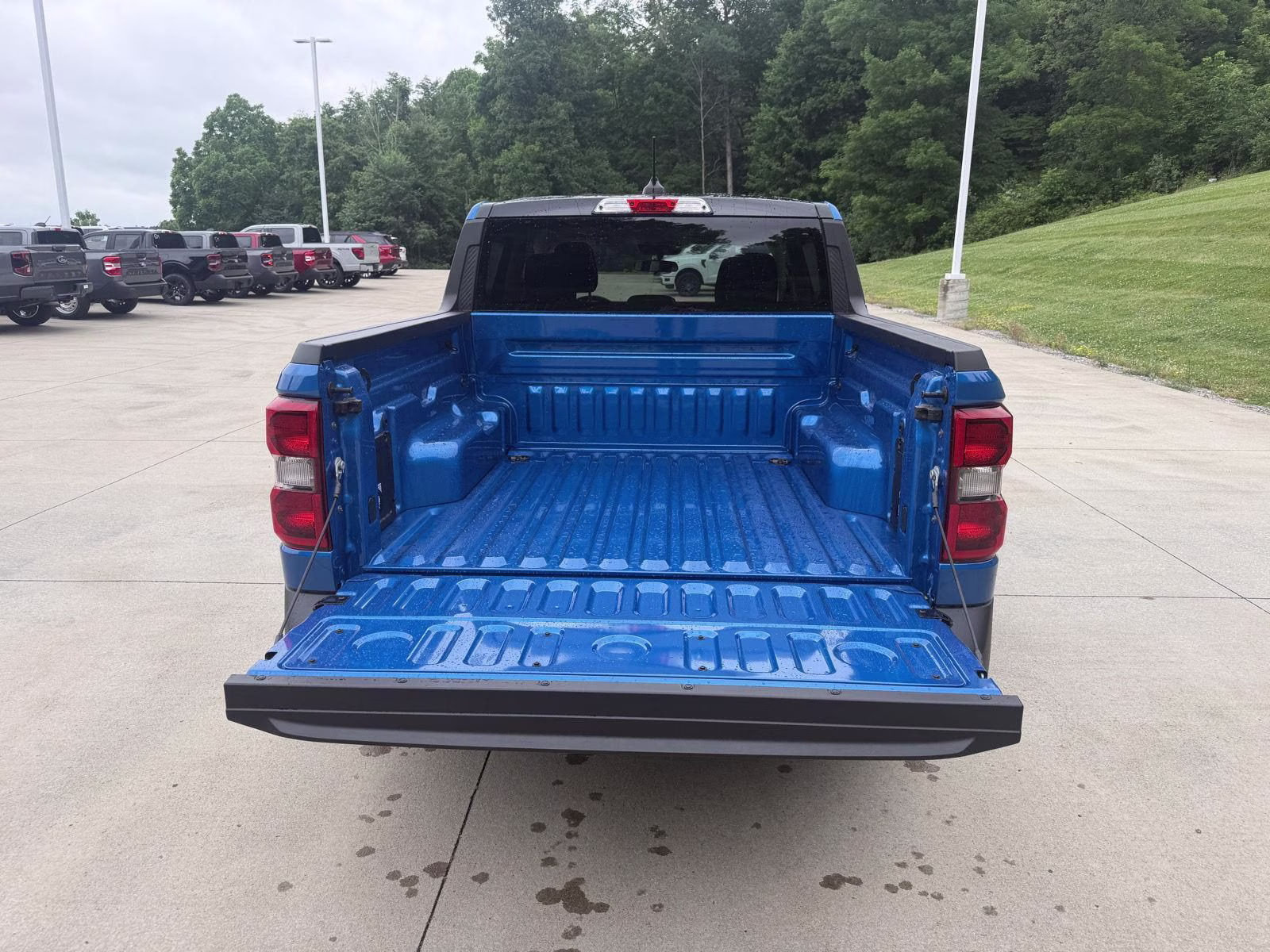 2026 Velocity Blue Ford Maverick XLT AWD Truck