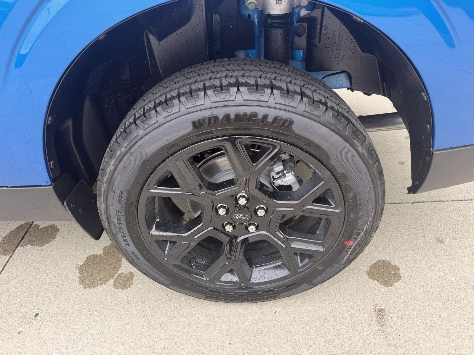 2026 Velocity Blue Ford Maverick XLT AWD Truck