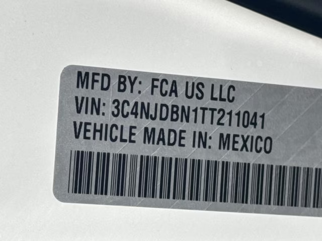 2026 Bright White Clearcoat Jeep Compass Latitude Altitude 4X4 SUV