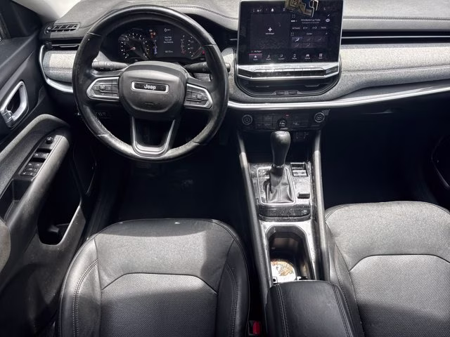 2022 Bright White Clearcoat Jeep Compass Latitude Lux 4X4 SUV